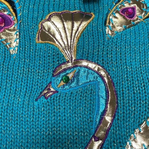 Vintage Art Deco Sweater with Fabulous Peacock Design - Picture 6 of 9
